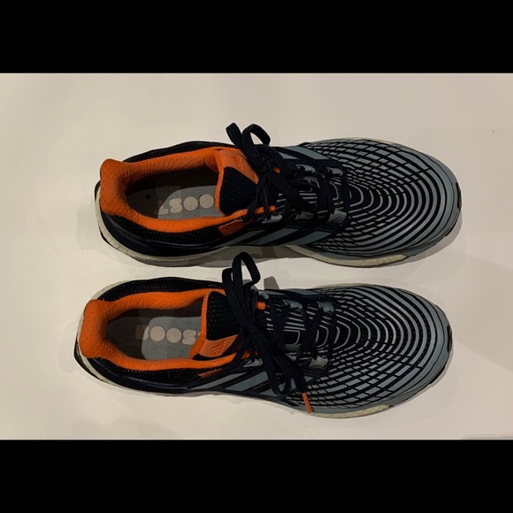 Men’s Adidas Energy Boost Running shoes - Picture 4 of 14